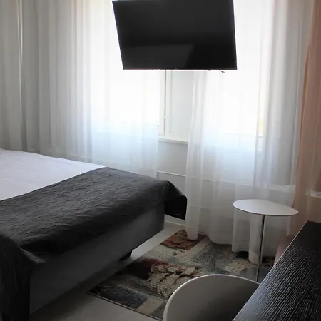 ホテル Original Sokos Puijonsarvi